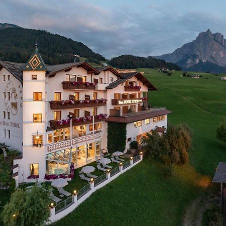Parc Hotel Tyrol Castelrotto Kültér fotó