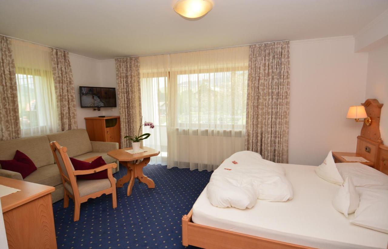 Parc Hotel Tyrol Castelrotto Kültér fotó