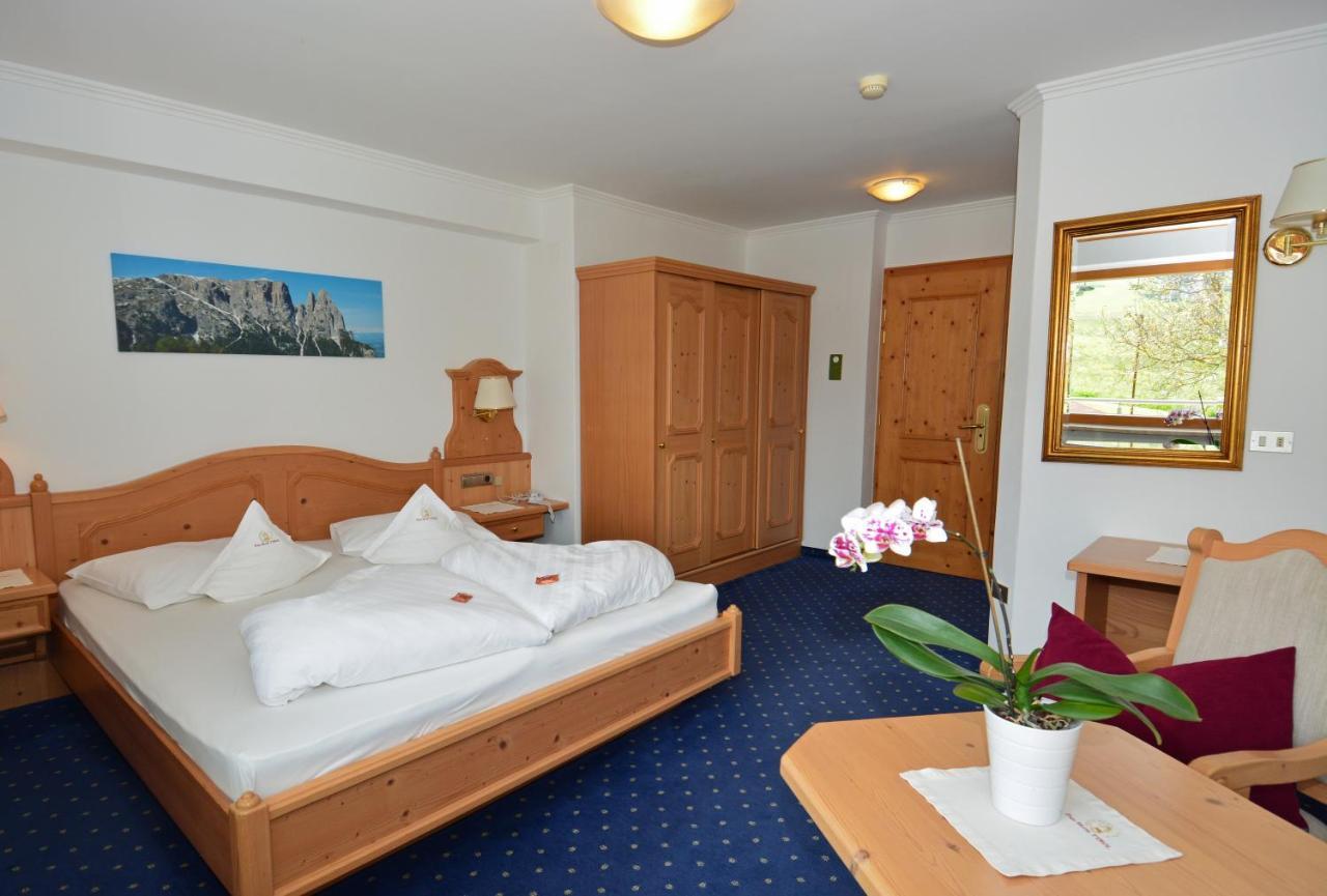 Parc Hotel Tyrol Castelrotto Kültér fotó