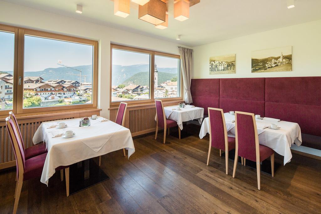Parc Hotel Tyrol Castelrotto Kültér fotó