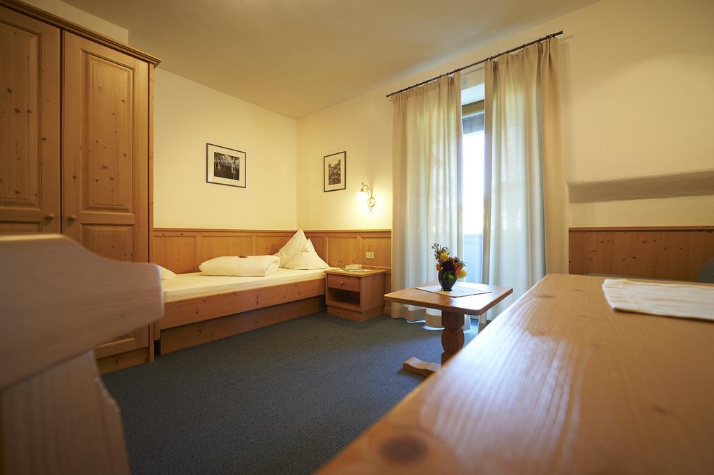 Parc Hotel Tyrol Castelrotto Kültér fotó
